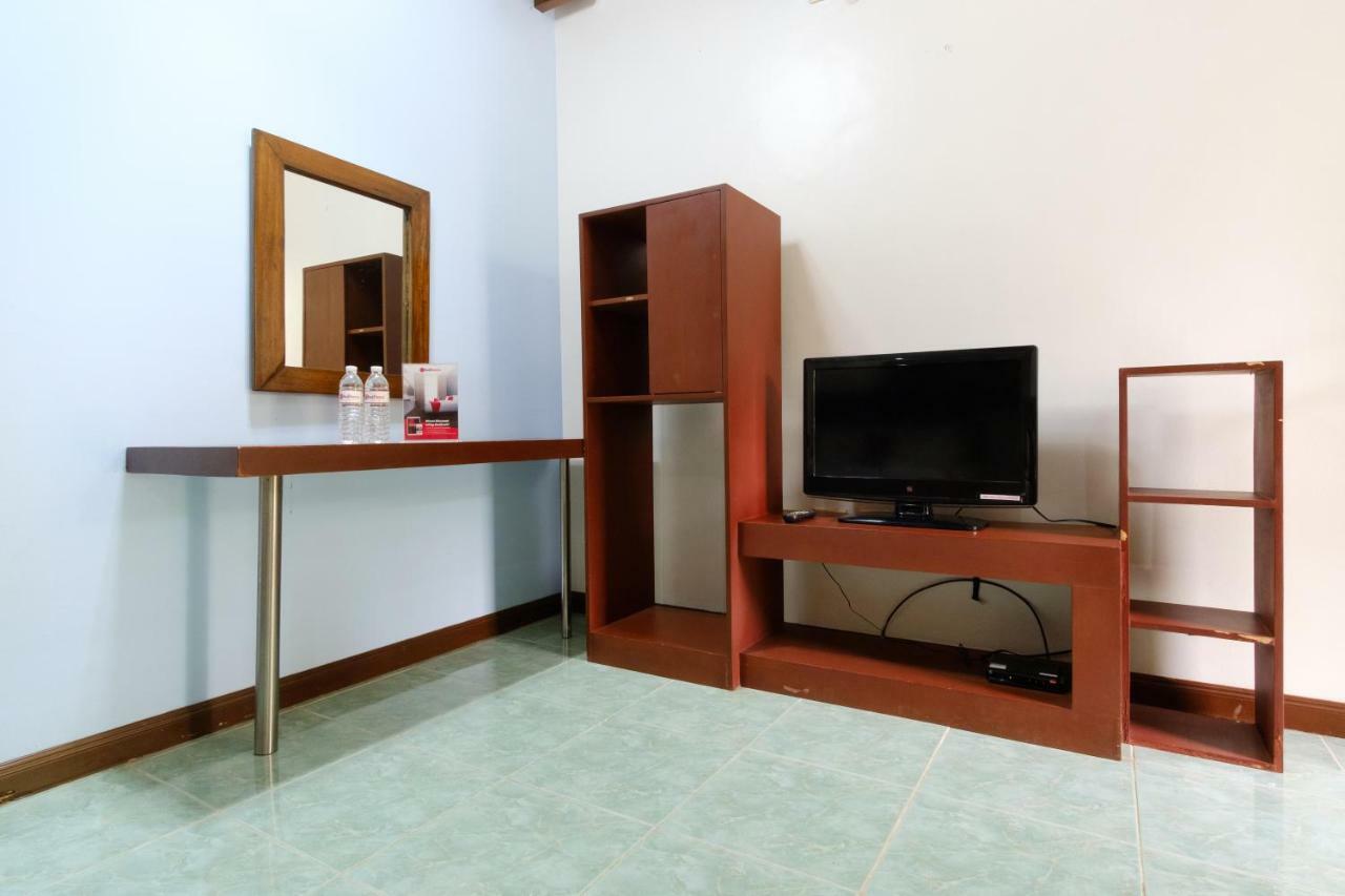Reddoorz Premium @ Abueg Road Extension Puerto Princesa Exterior photo